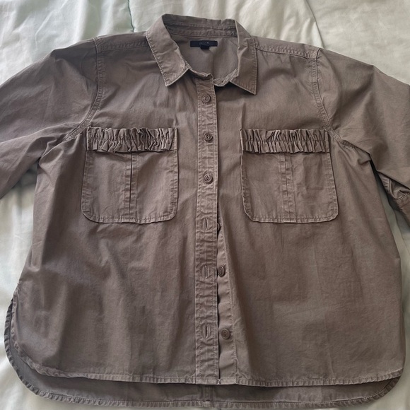 J Crew Utility boy Meets Girl Shirt Women’s Ruffle Size 14 Faded Vintage Style - Picture 5 of 6